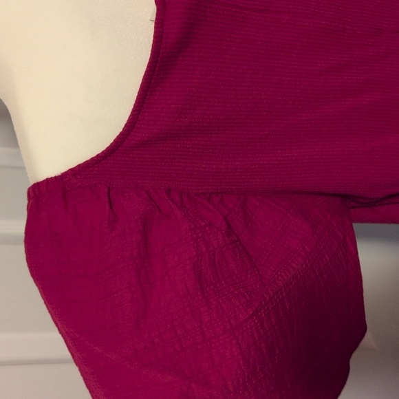 Ava & Viv Flowy Short Sleeve Magenta Top NWT - Picture 5 of 7